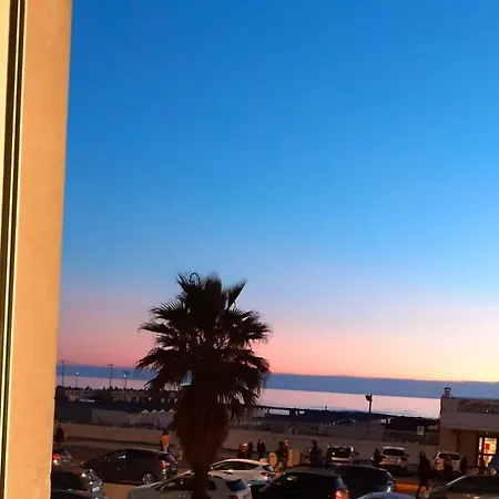 Rome Sea Apartment