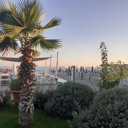 Rome Sea Apartment